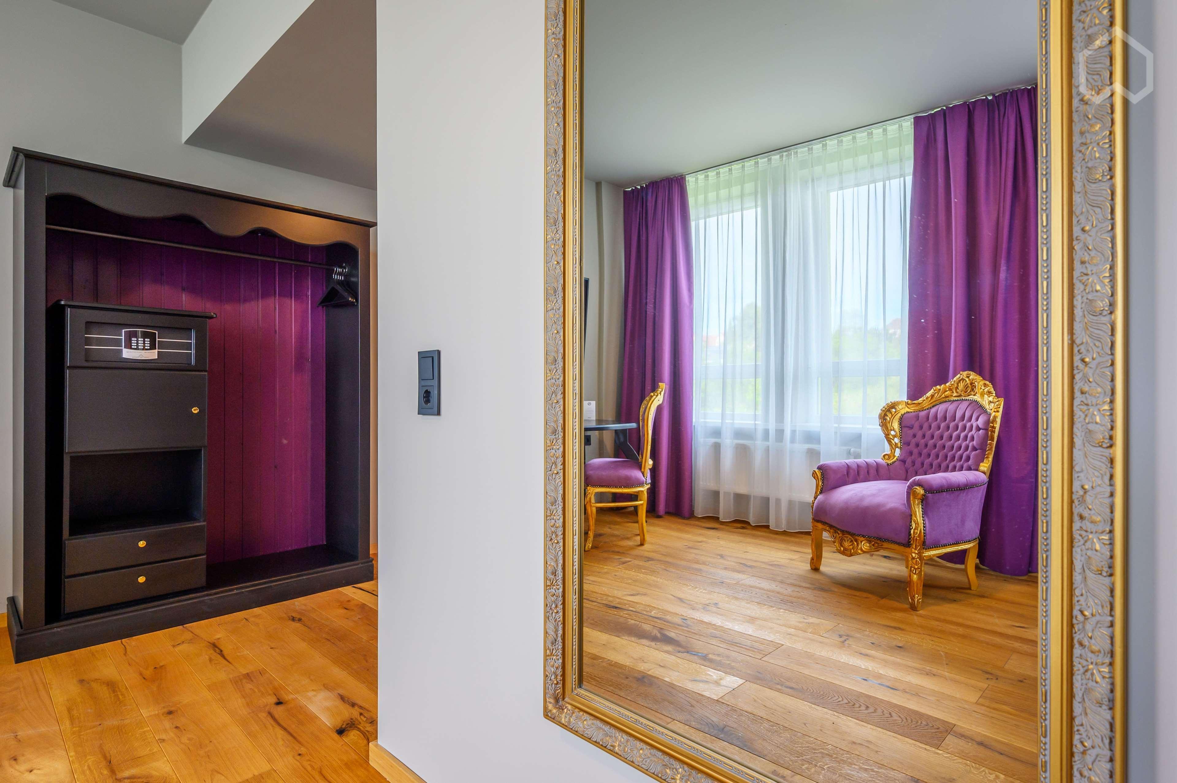 Loftstyle Hotel Eningen; Sure Hotel Collection By BW Eningen unter Achalm ภายนอก รูปภาพ